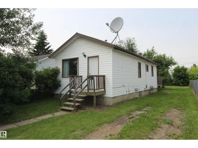 9736 107 ST, Westlock, Alberta T7P1R5