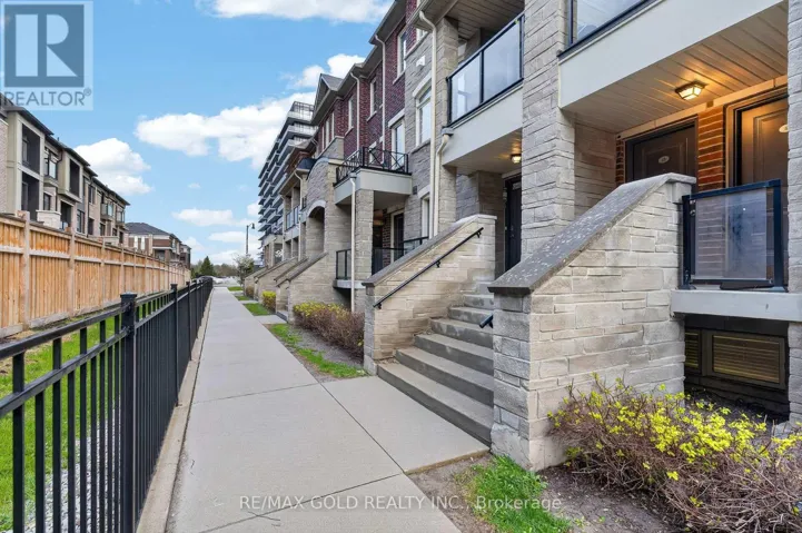48 - 200 VETERANS DRIVE, Brampton (Northwest Brampton), Ontario L7A4S6