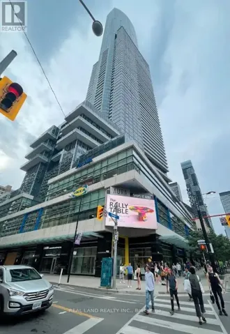 2406 - 386 YONGE STREET, Toronto (Bay Street Corridor), Ontario M5B0A5
