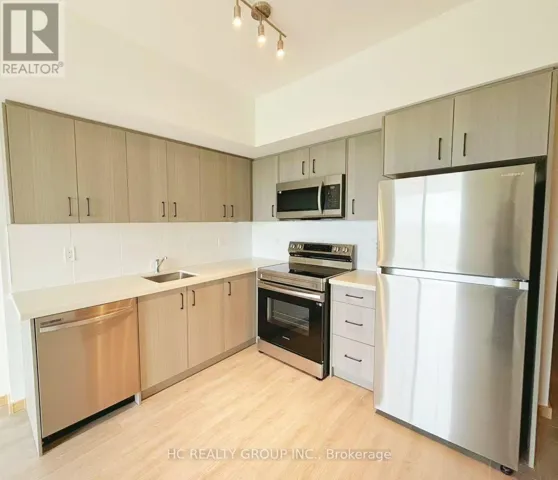 702 - 3421 SHEPPARD AVENUE E, Toronto (Tam O'Shanter-Sullivan), Ontario M1T0C1