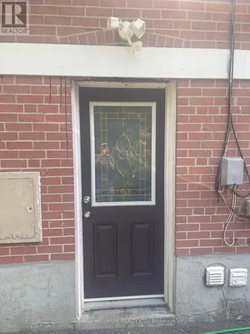 LOWER - 61 AURORA HEIGHTS DRIVE, Aurora (Aurora Heights), Ontario L4G2W6