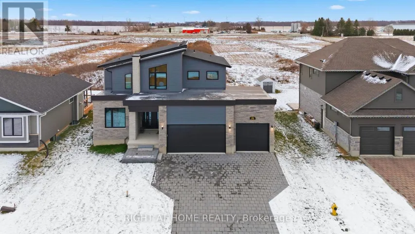 153 MCLEOD STREET, North Middlesex (Parkhill), Ontario N0M2K0