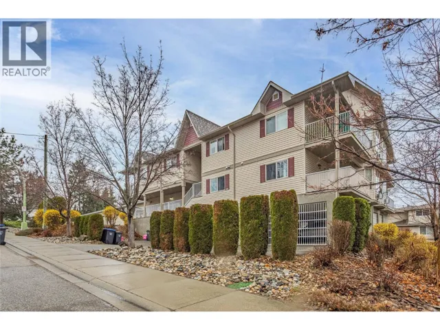 2733 Riffington Place Unit# 102, West Kelowna, British Columbia V1Z3L1