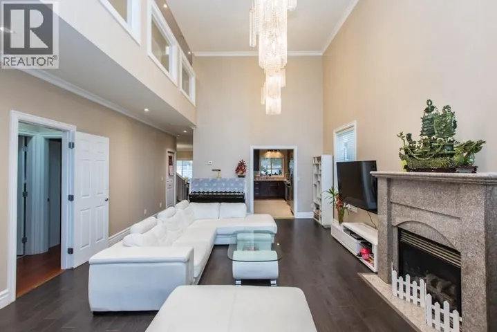 4682 BLUNDELL ROAD, Richmond, British Columbia V7C1G9