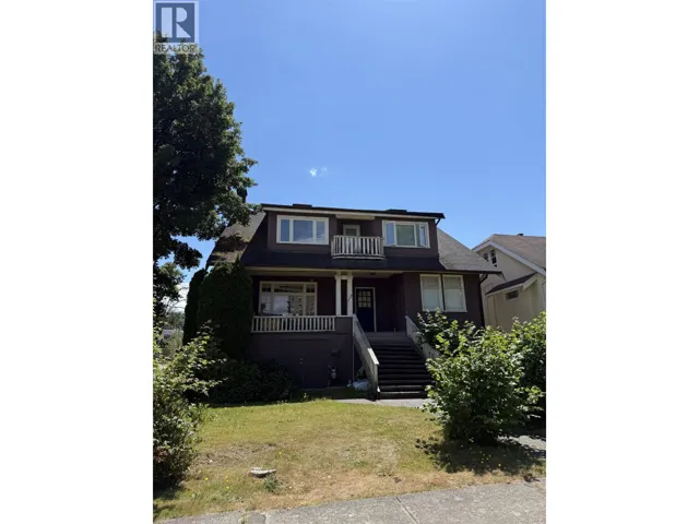 4606 W 11TH AVENUE, Vancouver, British Columbia V6R2M7