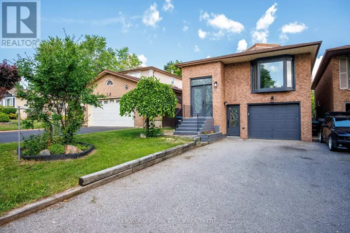 79 MAPLEGROVE AVENUE, Bradford West Gwillimbury (Bradford), Ontario L3Z1R9
