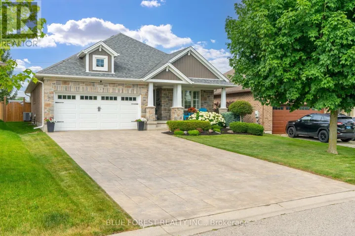 3 SUTHERLAND COURT, St. Thomas, Ontario N5P3T3