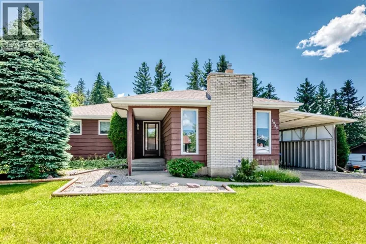 5227 37 Street, Innisfail, Alberta T4G1E4