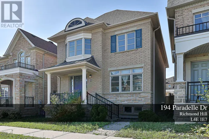 194 PARADELLE DRIVE, Richmond Hill (Oak Ridges Lake Wilcox), Ontario L4E0E4
