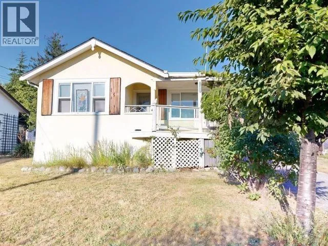 4712 MICHIGAN AVE, Powell River, British Columbia V8A2S9