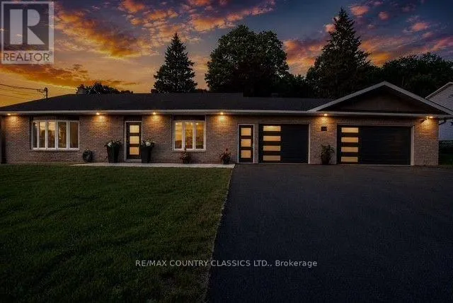 158 BRIDGE STREET W, Bancroft (Bancroft Ward), Ontario K0L1C0