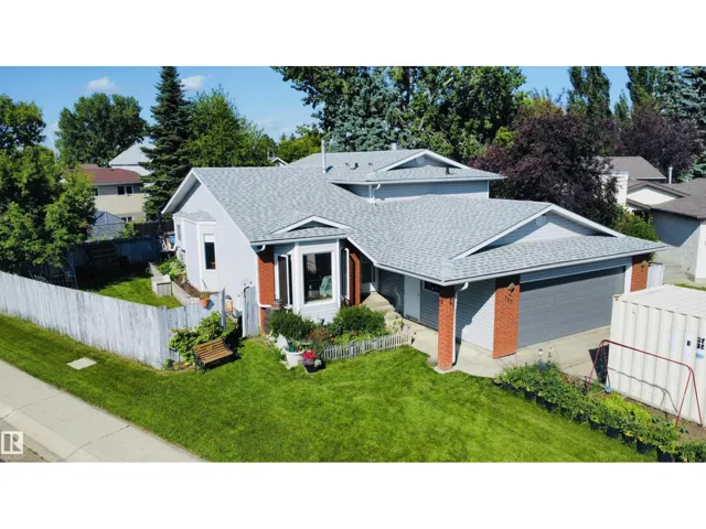 160 ST. ANDREWS DR, Stony Plain, Alberta T7Z1K9
