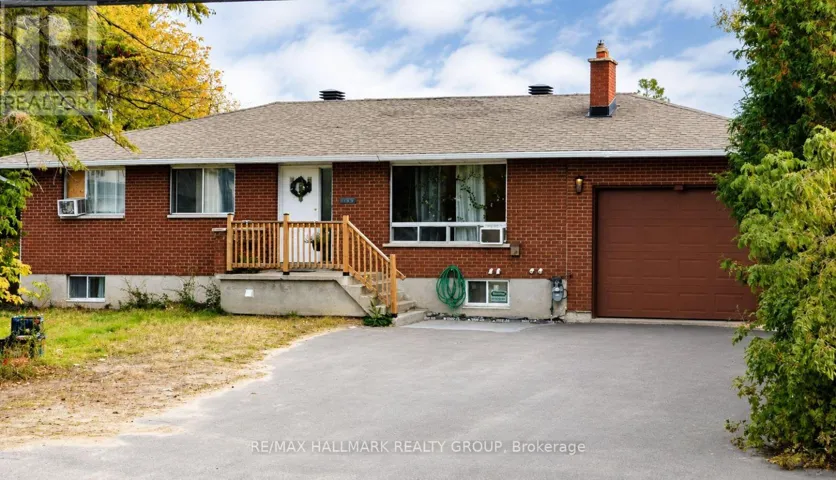 3755 ALBION ROAD, Ottawa, Ontario K1T1A6