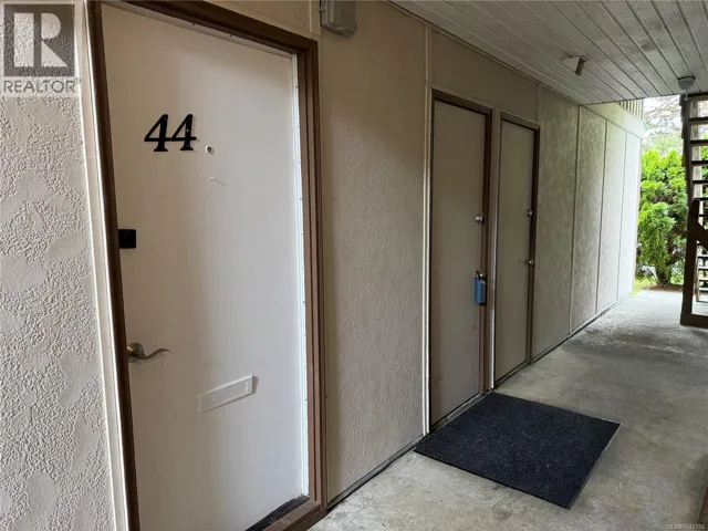 44 7077 Highland Dr, Port Hardy, British Columbia V0N2P0