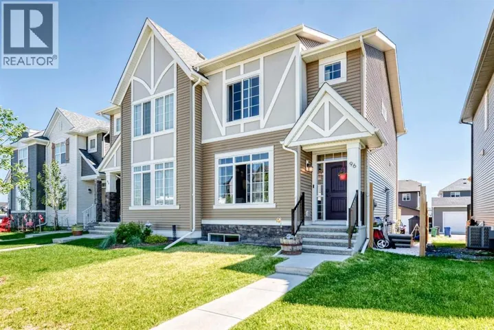 96 Wolf Gate, Okotoks, Alberta T1S5T9