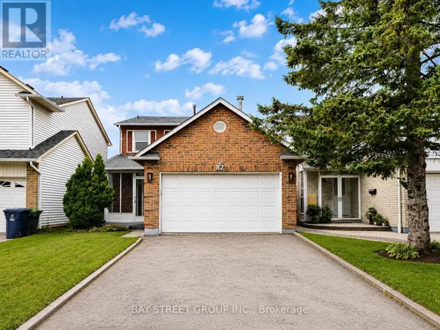 82 RADWELL CRESCENT, Toronto (Milliken), Ontario M1V2J5