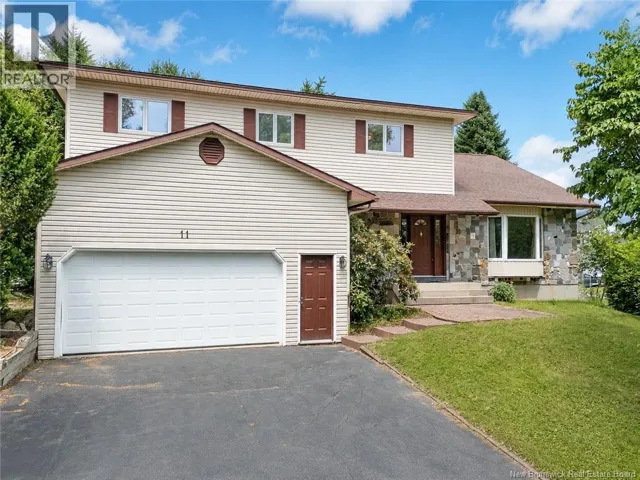 11 Baxter Court, Fredericton, New Brunswick E3B6M2