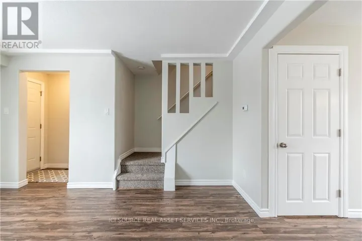 45 - 205 CARLYLE DRIVE, London East (East I), Ontario N5V3K7