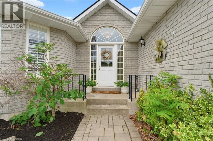 13 PINE RIDGE Crescent, Port Dover, Ontario N0A1N3