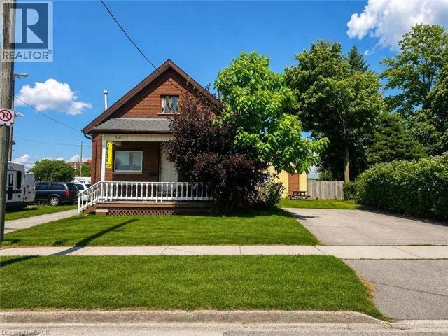 36 DEVITT Avenue N, Waterloo, Ontario N2J3E6