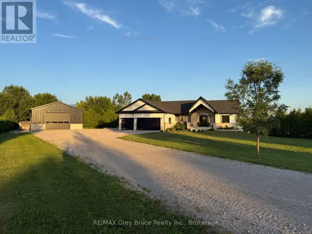117 ALMUR DRIVE, Georgian Bluffs, Ontario N0H2T0