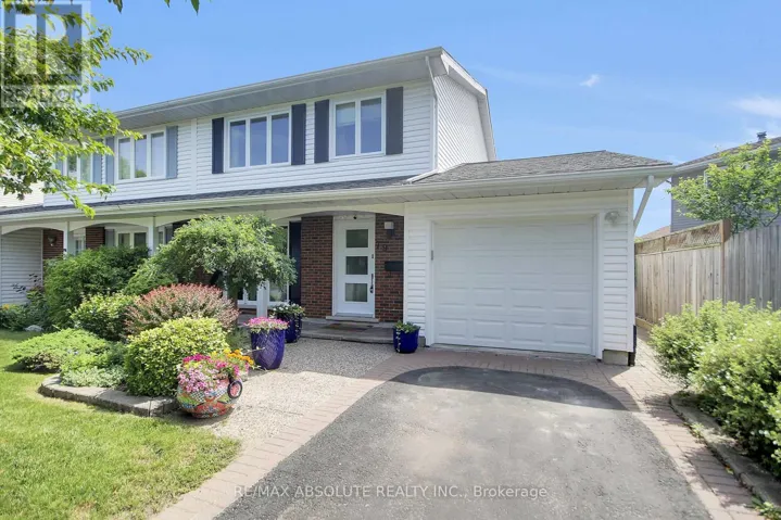 79 SHOREHAM AVENUE, Ottawa, Ontario K2G3X3