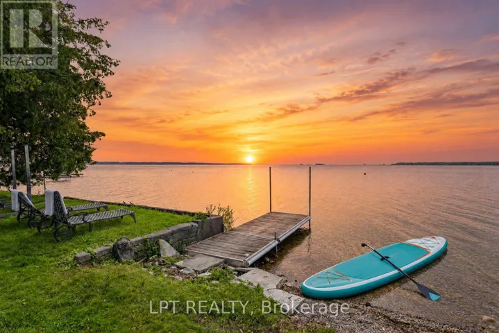 66 BLUE HERON DRIVE, Georgina (Virginia), Ontario L0E1N0