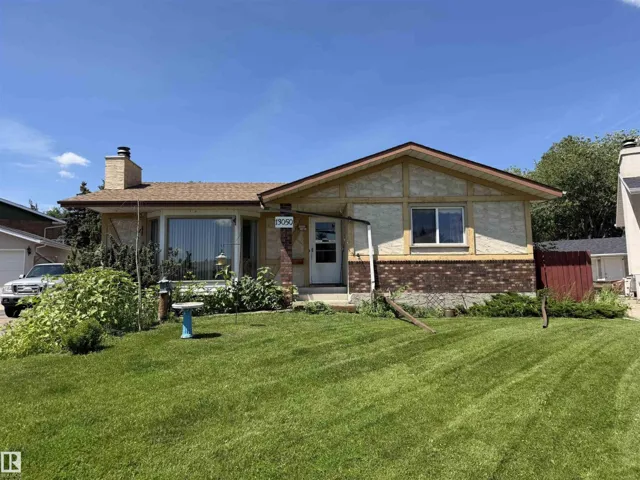 13050 32A ST NW, Edmonton, Alberta T5A3E5