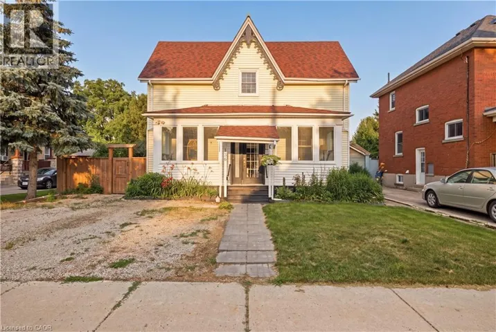 136 FALSTAFF Street, Stratford, Ontario N5A3T5