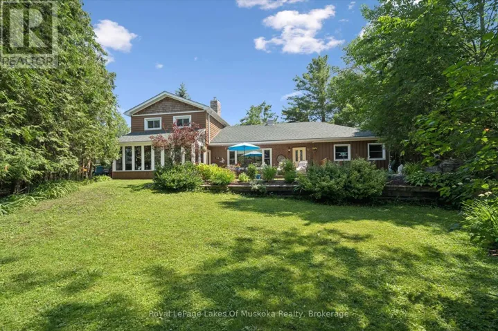 1012 GREY STREET, Muskoka Lakes (Medora), Ontario P0C1A0