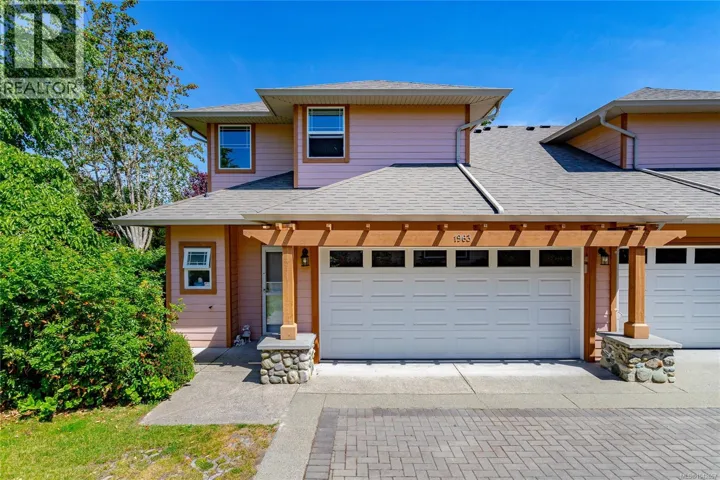 1963 Polo Park Crt, Central Saanich, British Columbia V8M2K1
