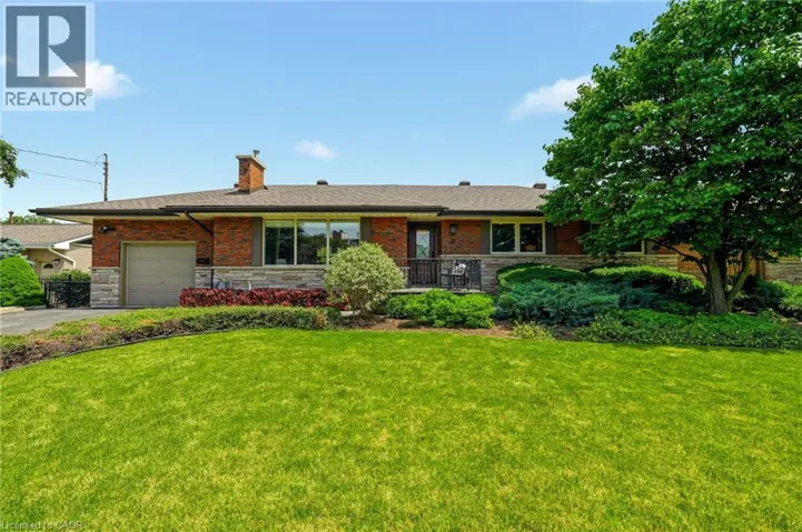 27 BRENTWOOD Drive, Stoney Creek, Ontario L8G2W9