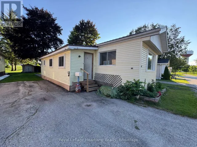 4 TRAILER PARK ROAD, Minto, Ontario N0G2P0