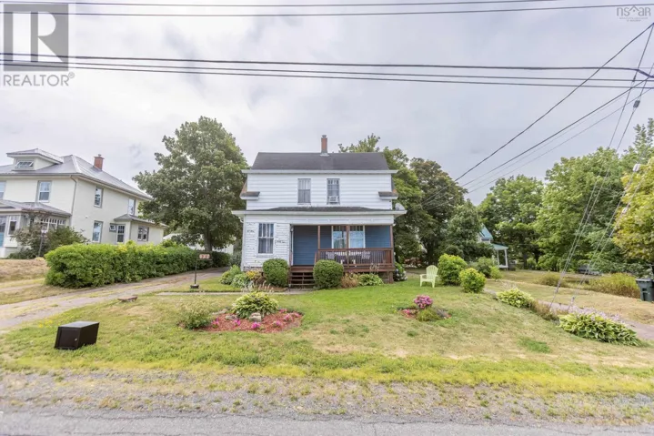 137 Main Street, Springhill, Nova Scotia B0M1X0