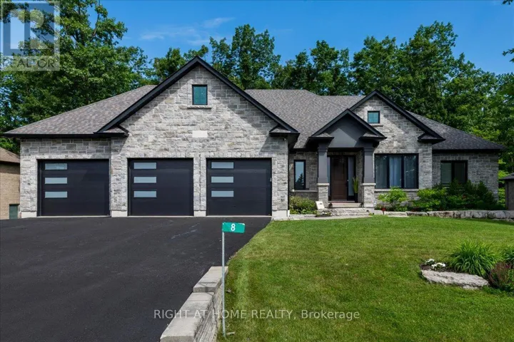 8 LLOYD COOK DRIVE W, Springwater (Snow Valley), Ontario L0L1Y3