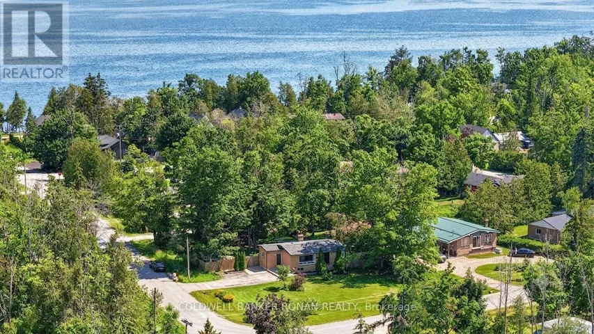 4 BLACKMAN BOULEVARD, Oro-Medonte, Ontario L0L1T0