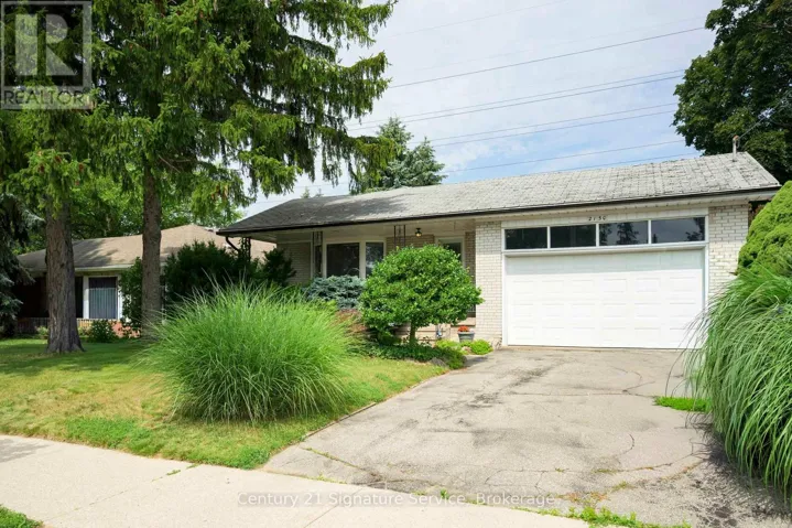 2150 GREENHURST AVENUE, Mississauga (Lakeview), Ontario L4X1J6