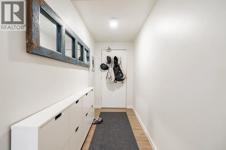 213 36 E 14TH AVENUE, Vancouver, British Columbia V5T4C9