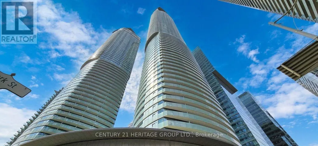 5202 - 12 YORK STREET, Toronto (Waterfront Communities), Ontario M5J0A9