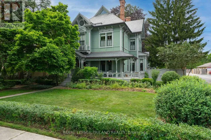 36 GROSVENOR STREET, London East (East B), Ontario N6A1Y5