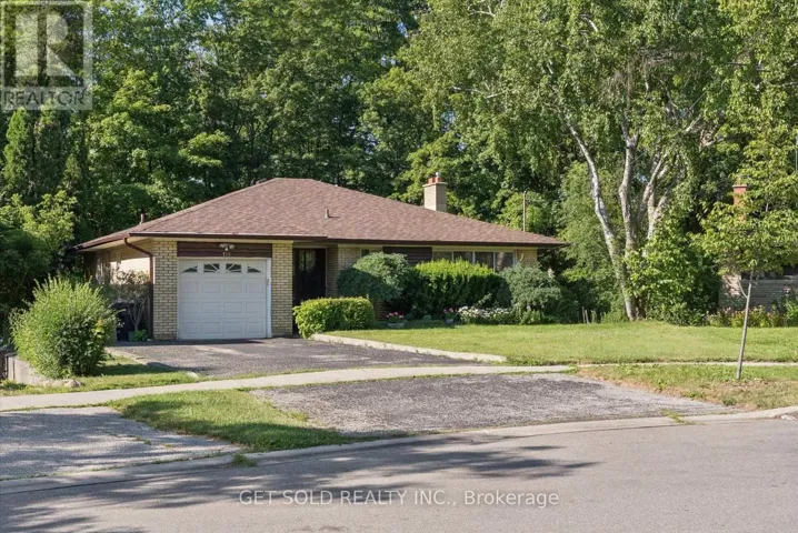 129 RIVERHEAD DRIVE, Toronto (Rexdale-Kipling), Ontario M9W4H1