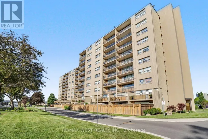 807 - 15 NICKLAUS DRIVE, Hamilton (Vincent), Ontario L8K5J5