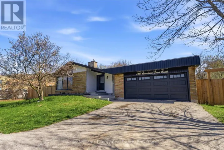 297 GRANDVIEW STREET S, Oshawa (Donevan), Ontario L1H7C6