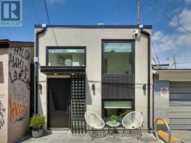 13R MANSFIELD AVENUE, Toronto (Trinity-Bellwoods), Ontario M6J2A9
