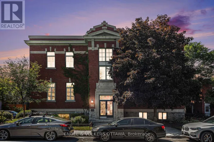 203 - 24 SPRINGFIELD ROAD, Ottawa, Ontario K1M1C9