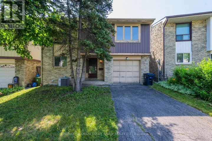 11 PUMFREY CRESCENT, Toronto (Mount Olive-Silverstone-Jamestown), Ontario M9V4L5