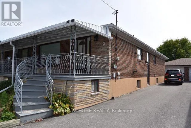 BSMT - 9 ELNATHAN CRESCENT, Toronto (Humber Summit), Ontario M9L2G2