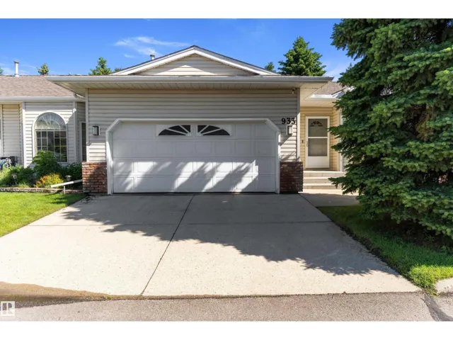 933 YOUVILLE DR W NW, Edmonton, Alberta T6L6T2