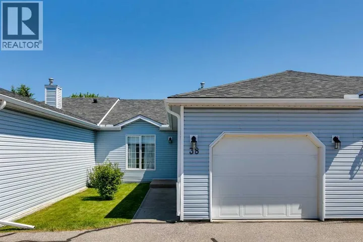 38, 105 Elm Place, Okotoks, Alberta T1S1V9