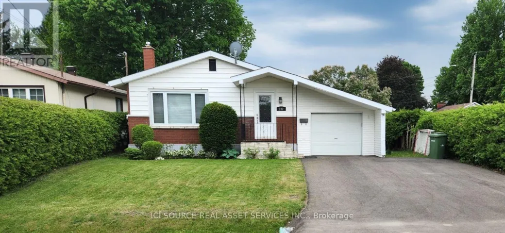 192 ELLIS AVENUE, Pembroke, Ontario K8A2J1